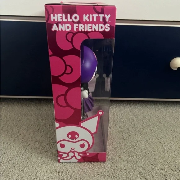 SOLD - Hello Kitty - Picture 10 of 12